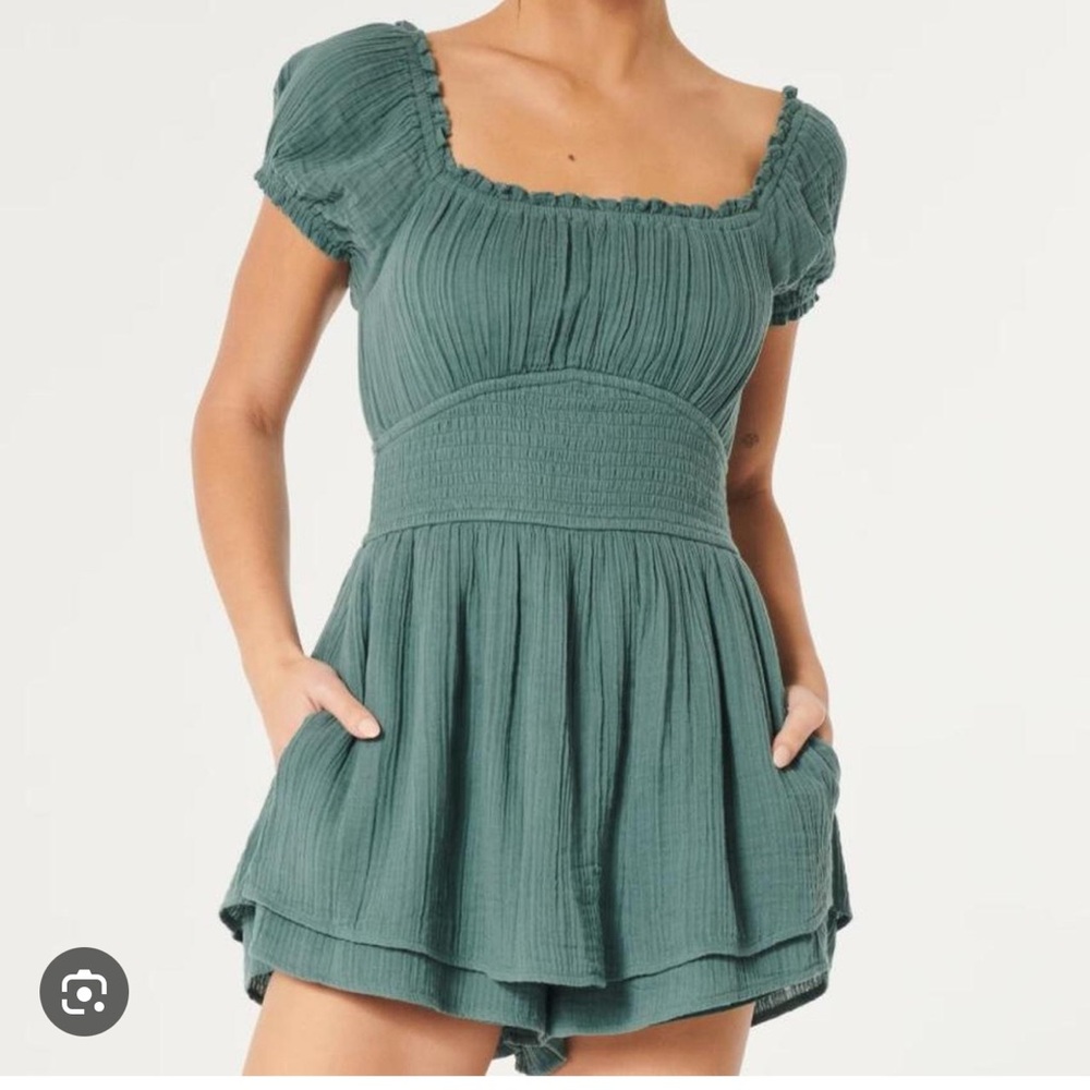 NWT green Hollister jumper dress size Medium